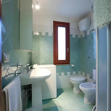 I Gigli Del Mare コスタ・レイ